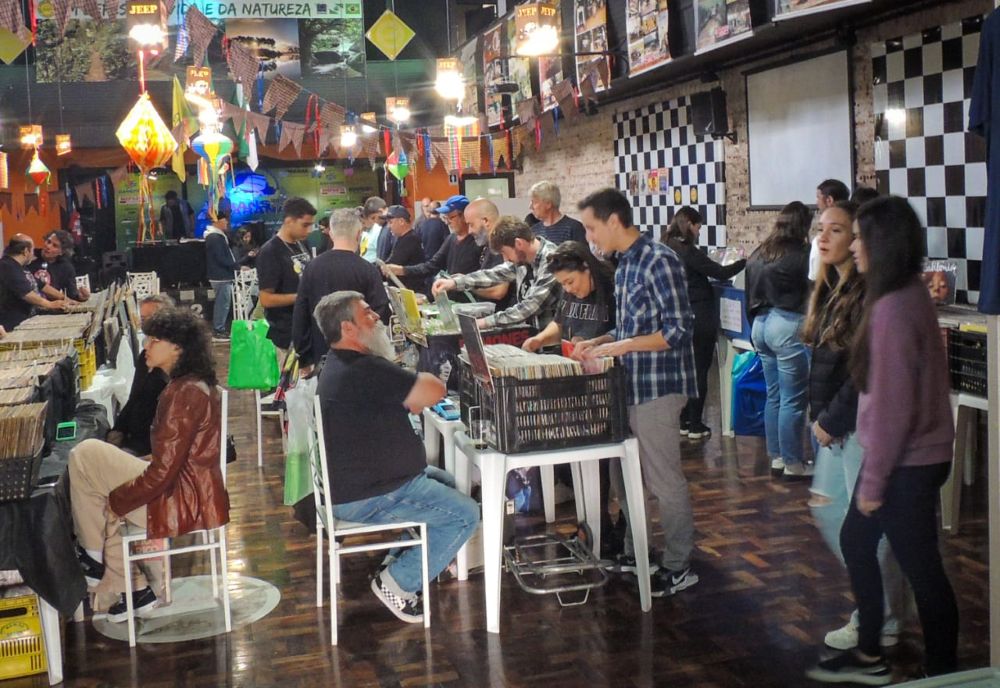 Feira do Vinil